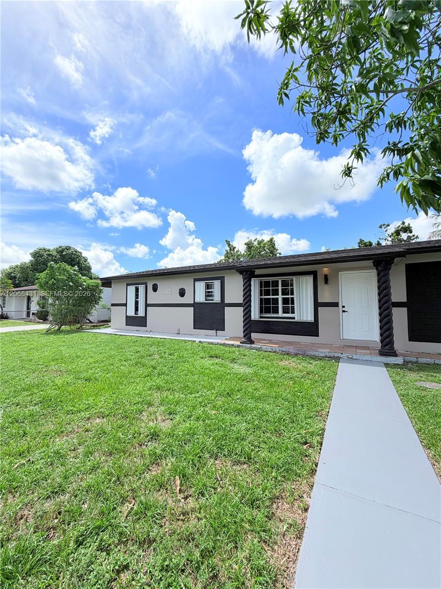 4492 NW 180th St, Miami Gardens FL 33055 photo 5