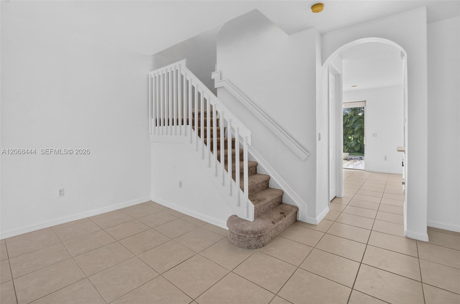 218 Lake Monterey Cir, Boynton Beach FL 33426 photo 3