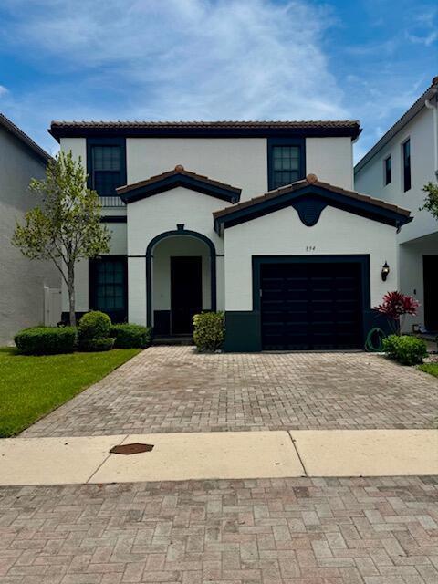 894 NE 191ST Street, Miami FL 33179 photo 2