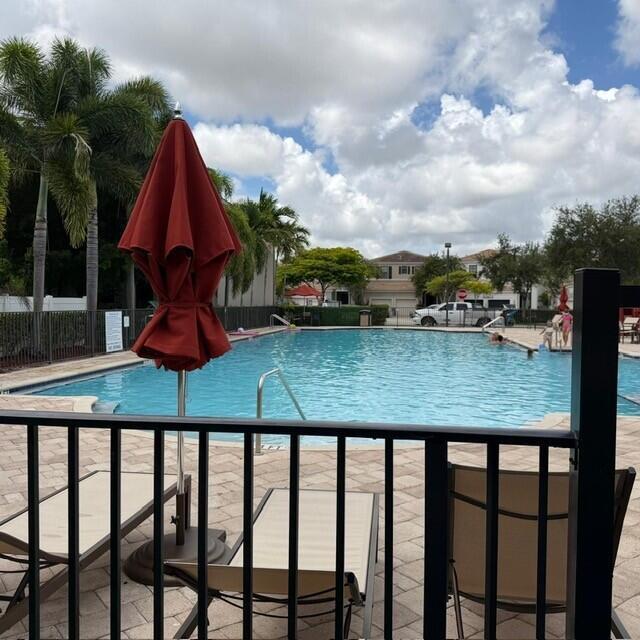 894 NE 191ST Street, Miami FL 33179 photo 3
