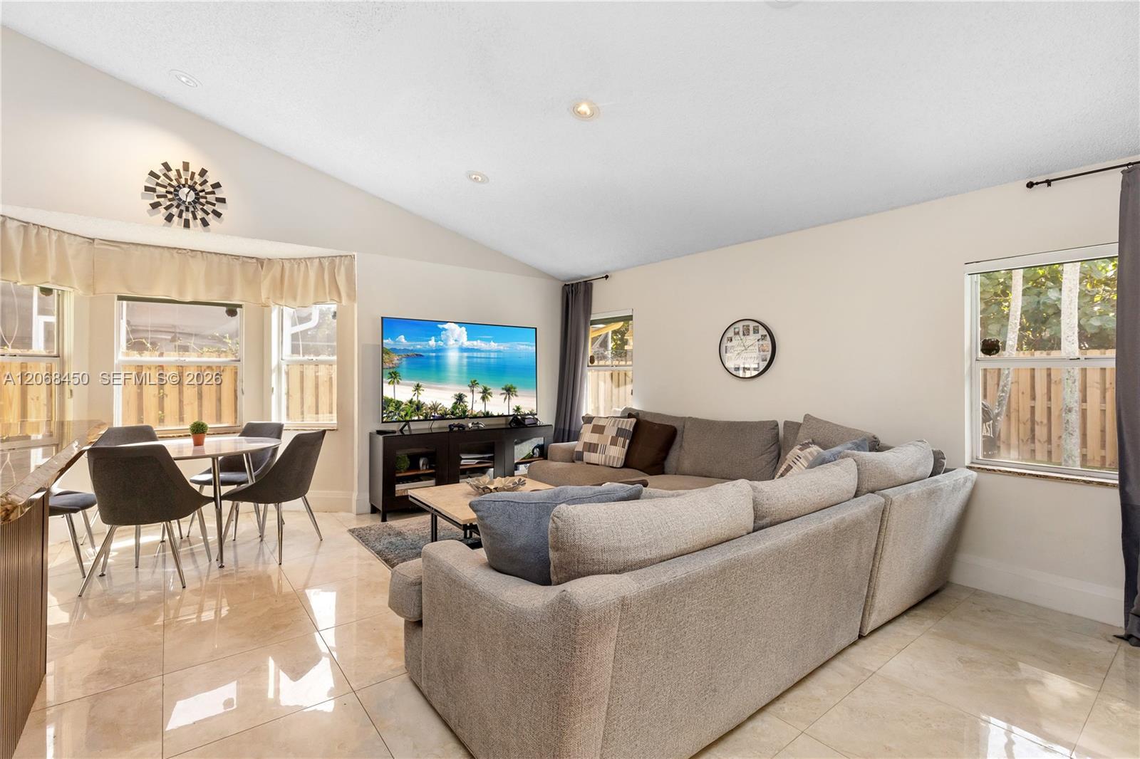 7171 NW 44th Ln, Coconut Creek FL 33073 photo 4