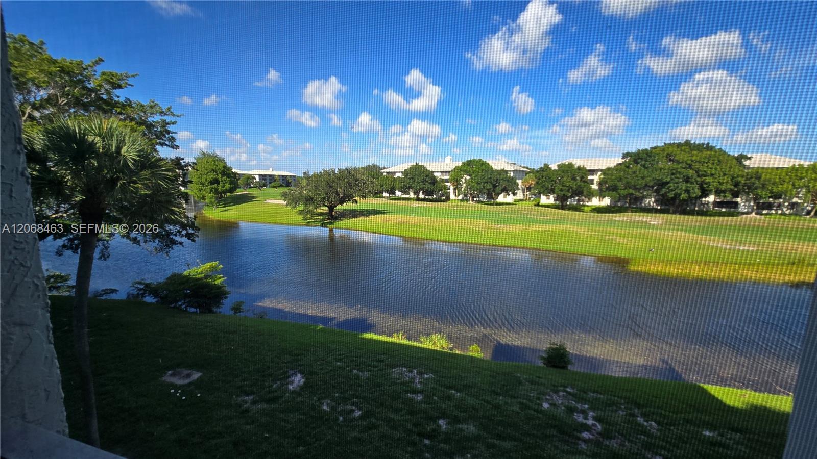 9230 Lagoon Pl # 310, Davie FL 33324 photo 3