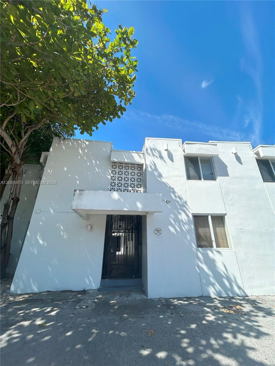 5814 NE 4th Ct # 7, Miami FL 33137 photo 3