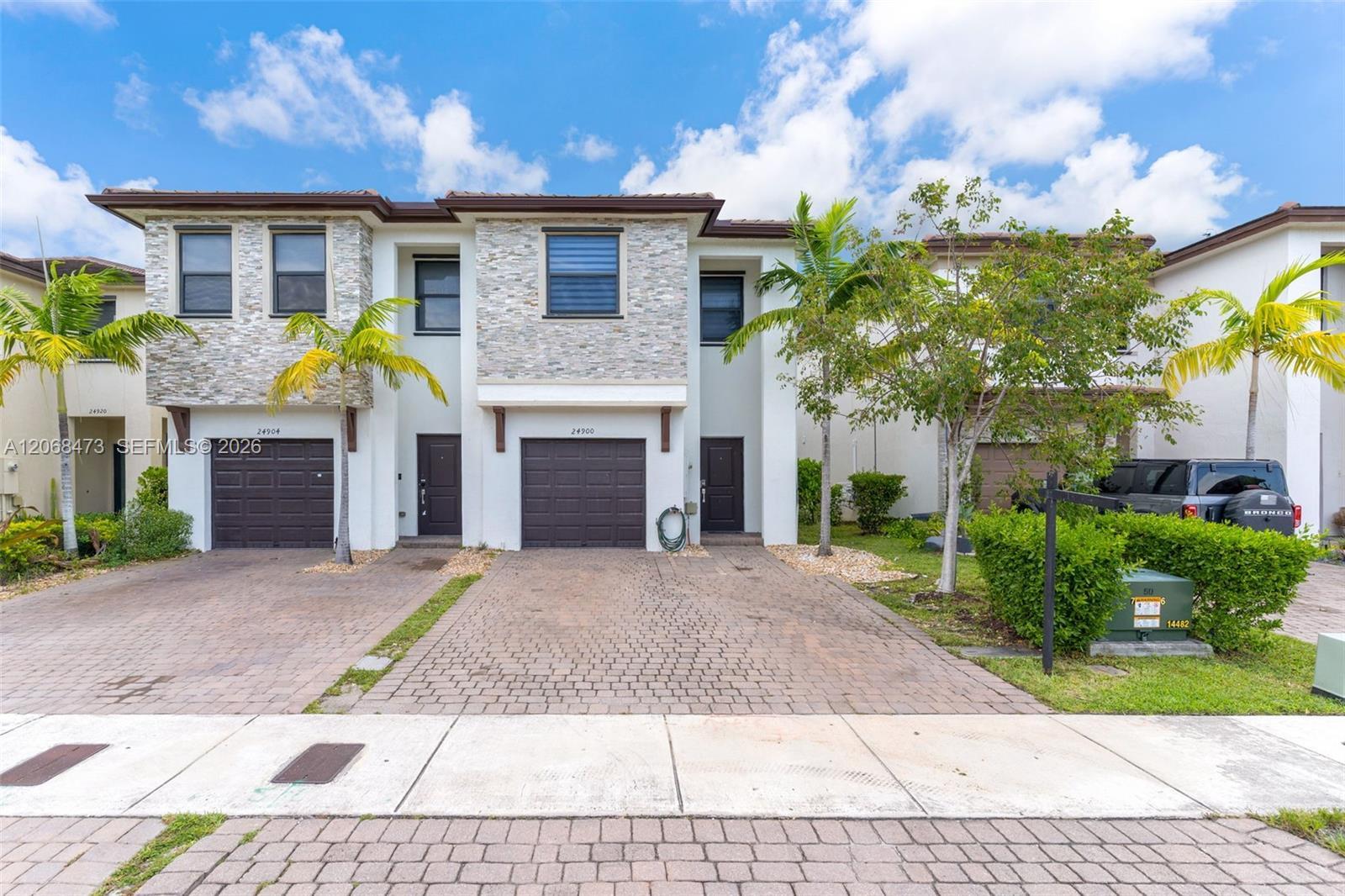24900 SW 107th Ct, Homestead FL 33032 photo 2