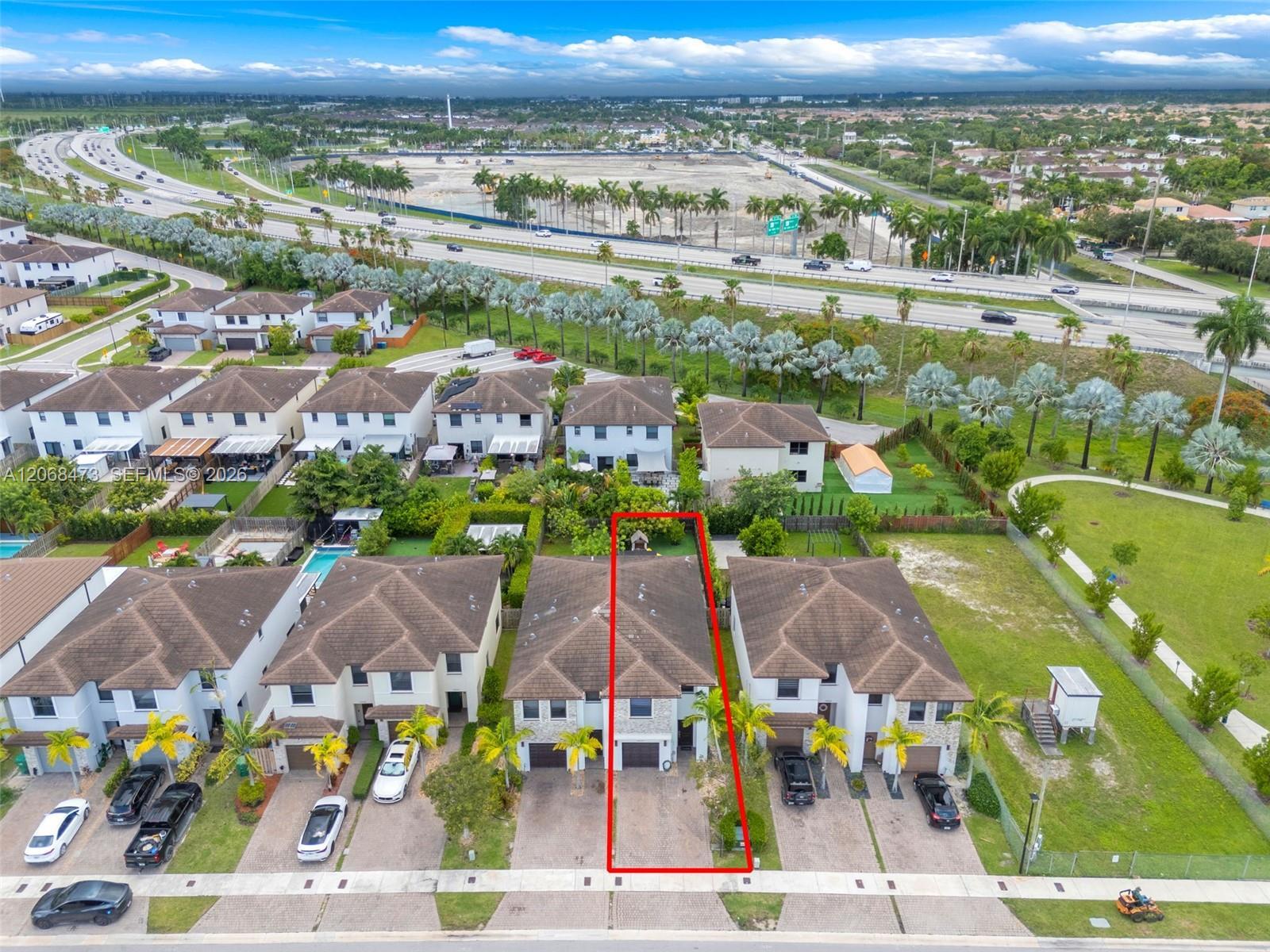 24900 SW 107th Ct, Homestead FL 33032 photo 5