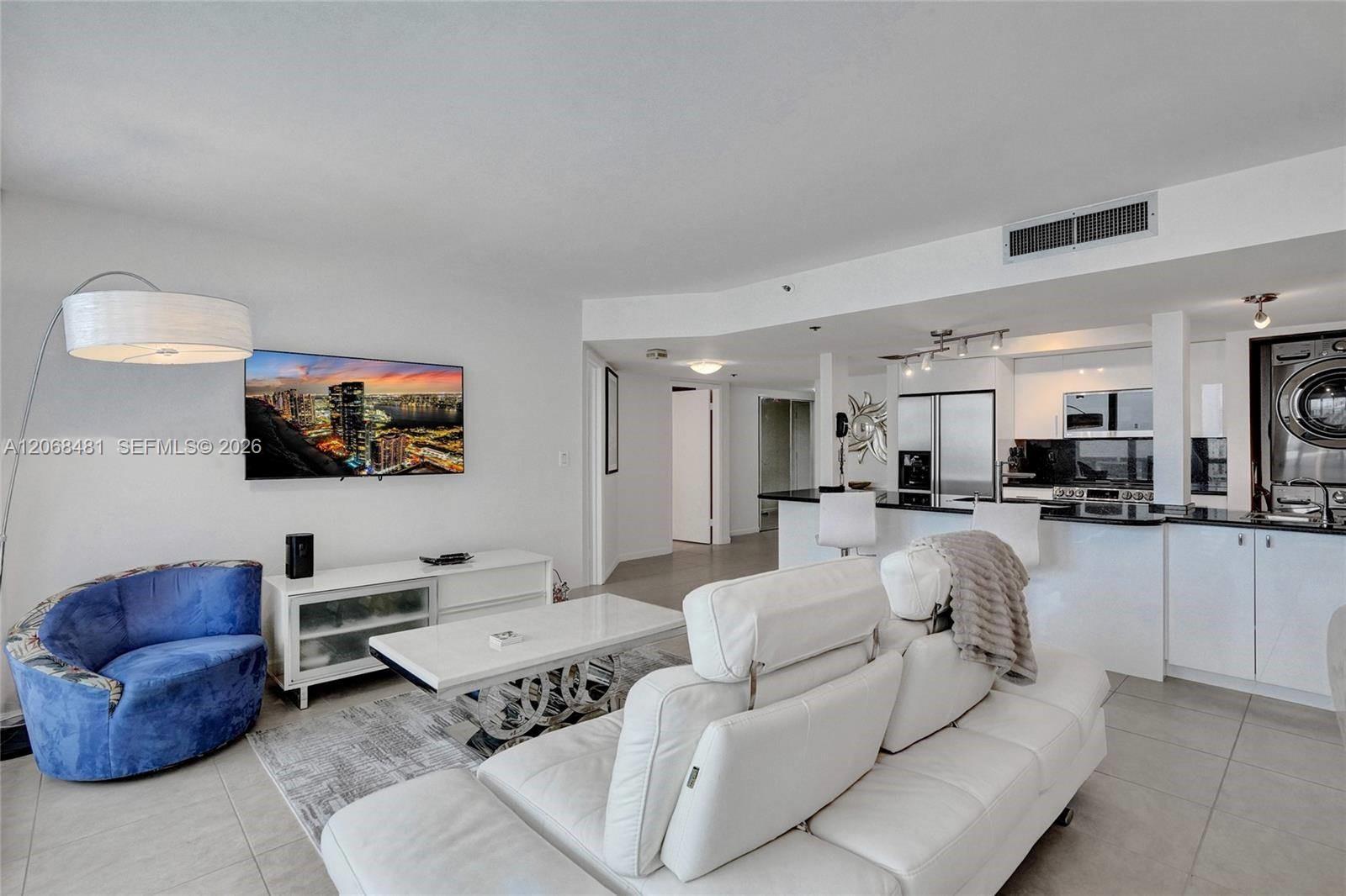 1717 N Bayshore Dr # 2440, Miami FL 33132 photo 3