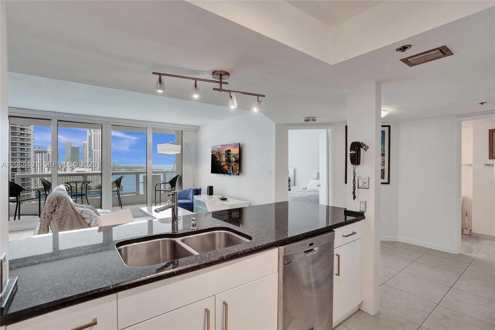 1717 N Bayshore Dr # 2440, Miami FL 33132 photo 4