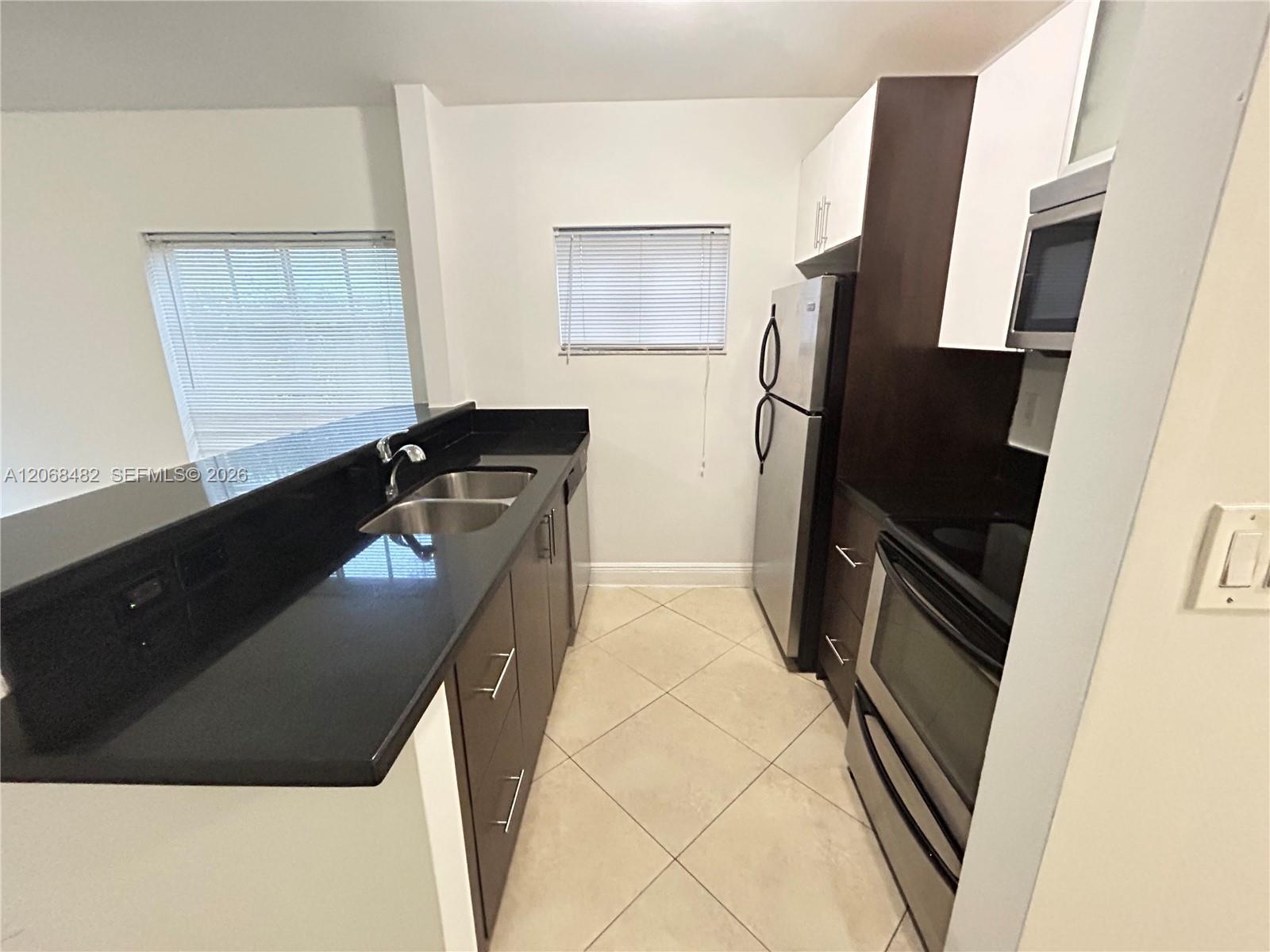 1034 Lenox Ave # 10, Miami Beach FL 33139