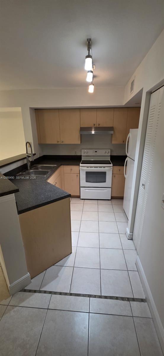 4171 San Marino Blvd # 101, West Palm Beach FL 33409 photo 2