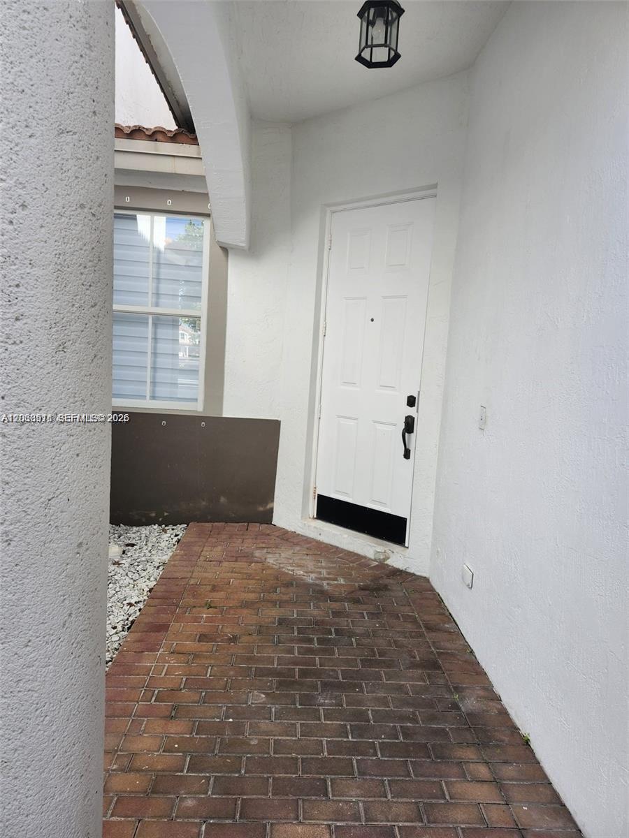 8465 NW 108th Path, Doral FL 33178 photo 3