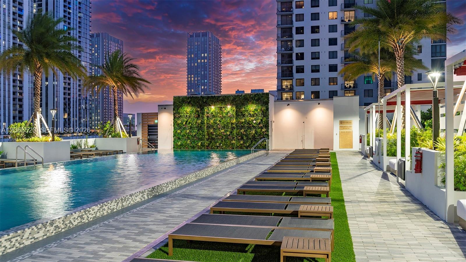 650 NE 2nd Ave # 2811, Miami FL 33132 photo 3