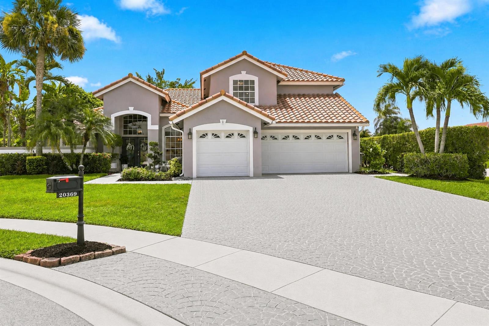 20369 HACIENDA Court, Boca Raton FL 33498 photo 2