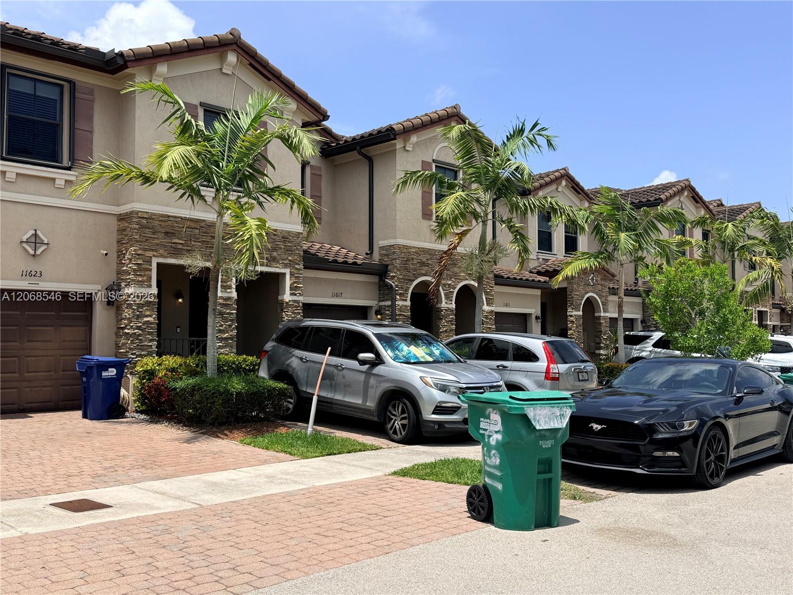 11617 SW 253rd St, Homestead FL 33032 photo 2