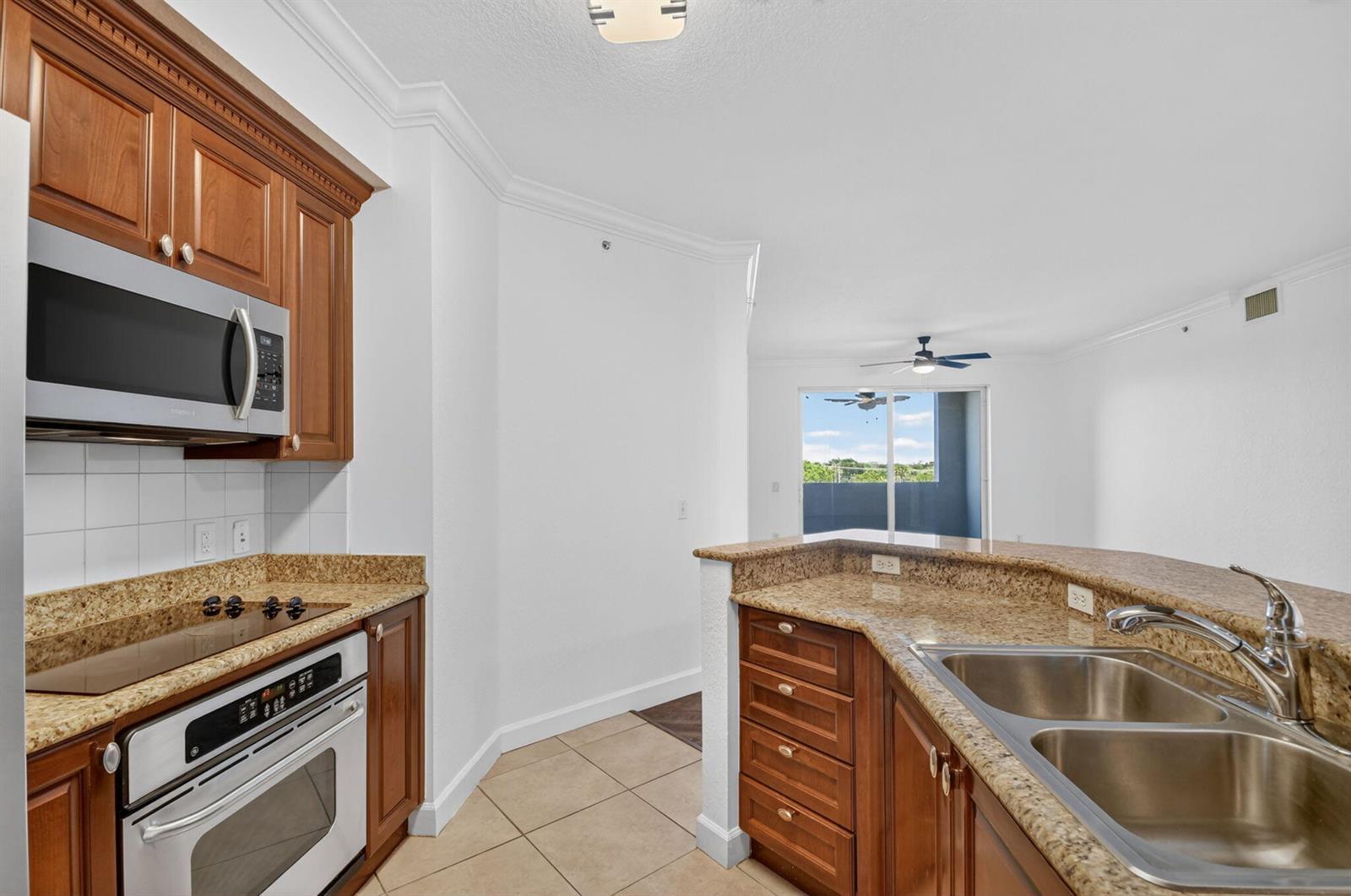 1660 Renaissance Commons Boulevard # 2407, Boynton Beach FL 33426 photo 4