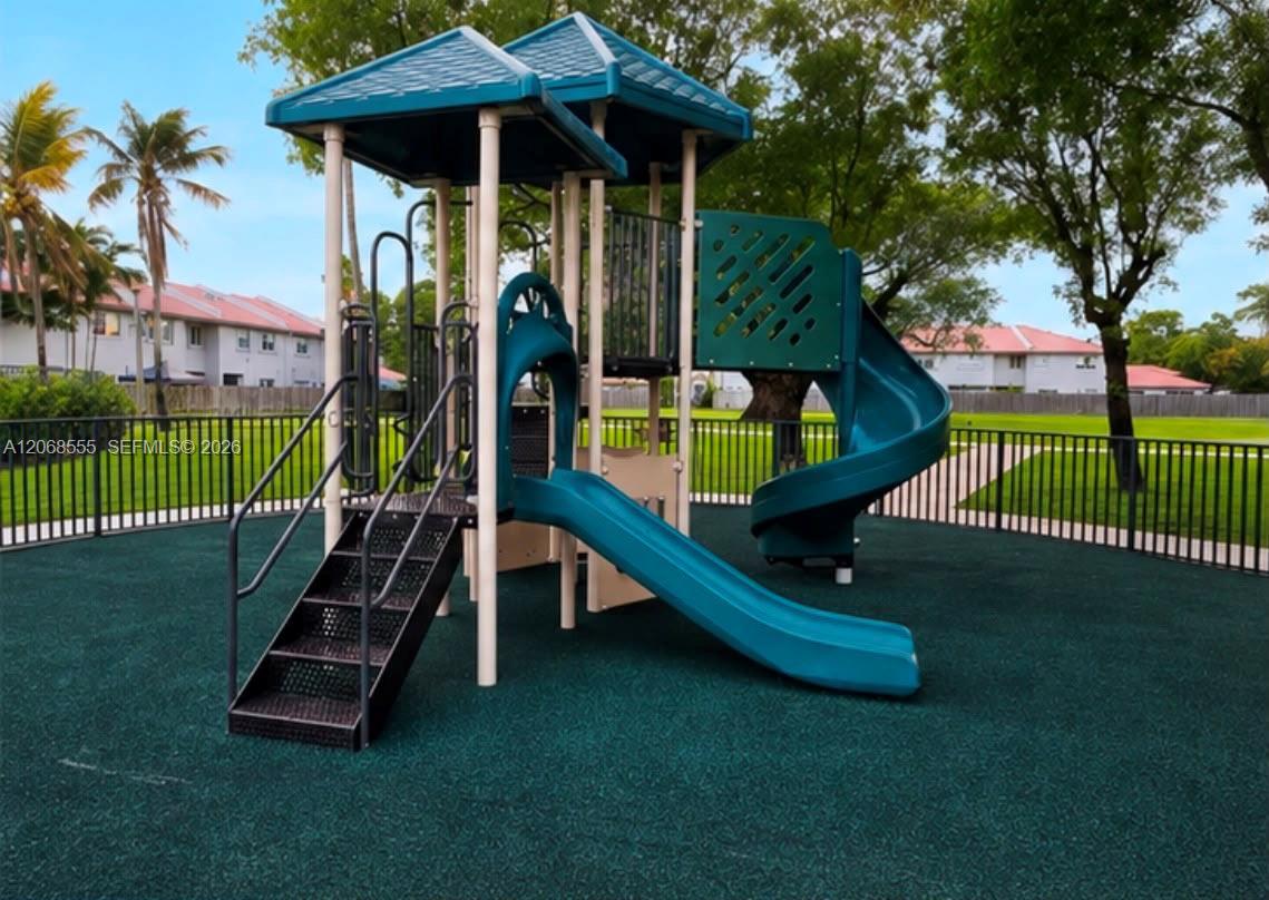 5042 NW 5042 NW 114 CT # 5042, Doral FL 33178 photo 4