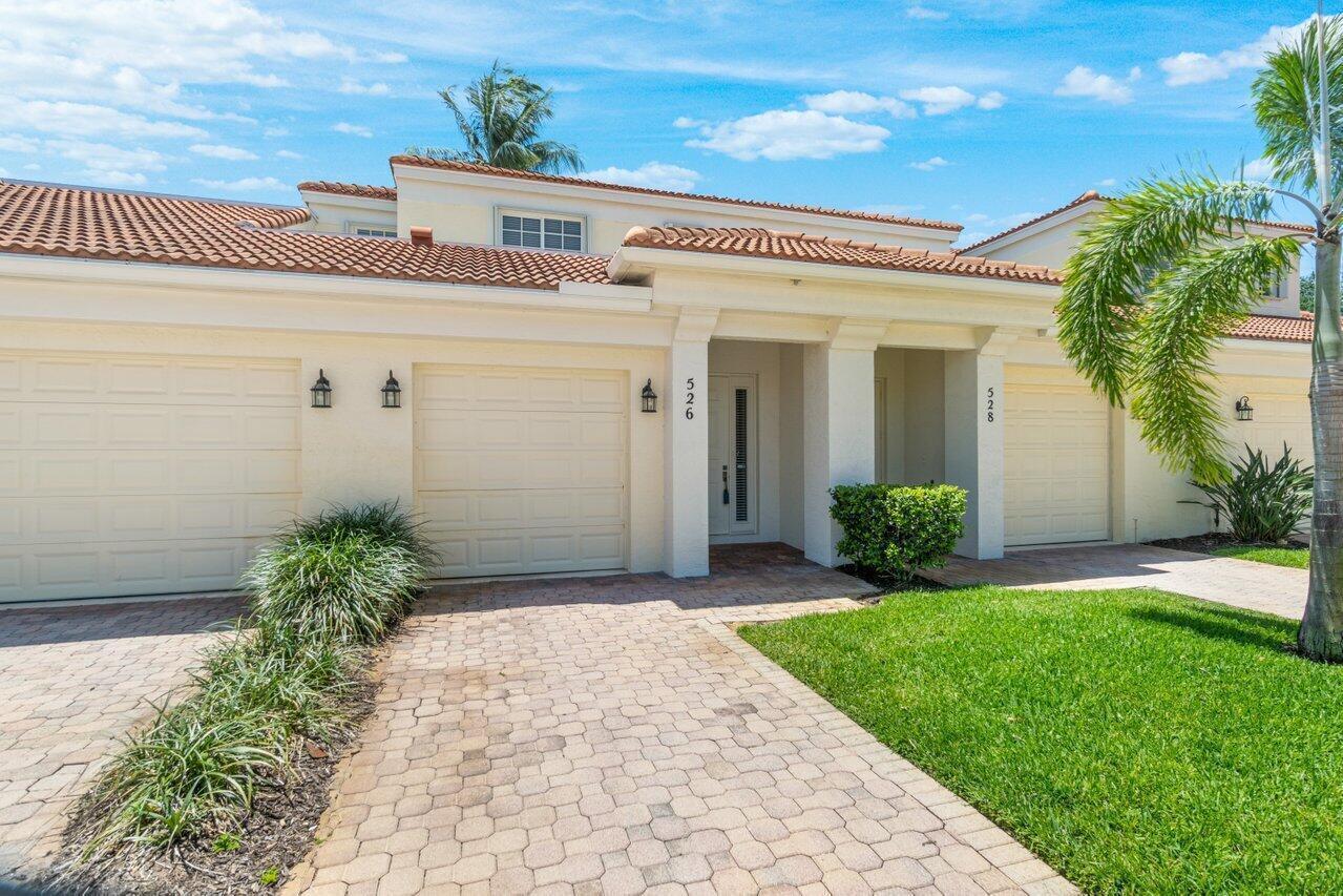 526 COMMONS Drive, Palm Beach Gardens FL 33418 photo 5