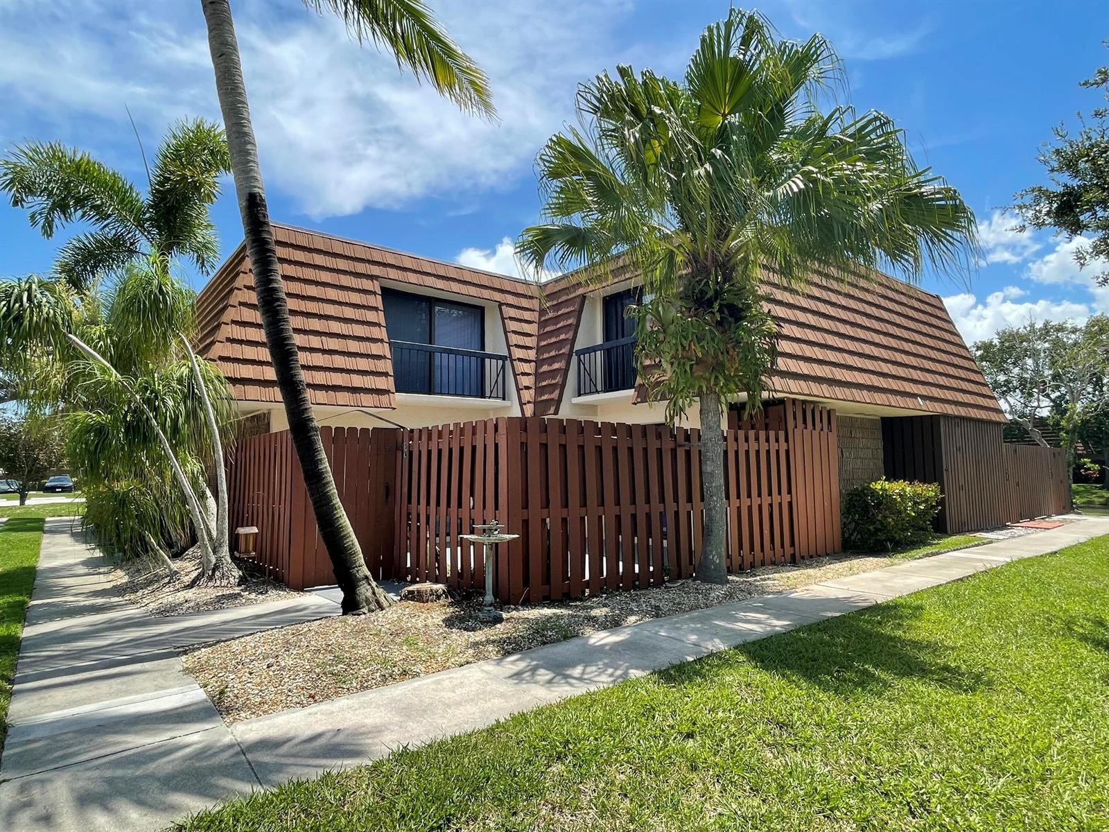 825 CENTER Street # 8A, Jupiter FL 33458 photo 5