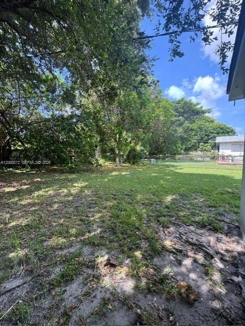 West Park, FL 33023 photo 3