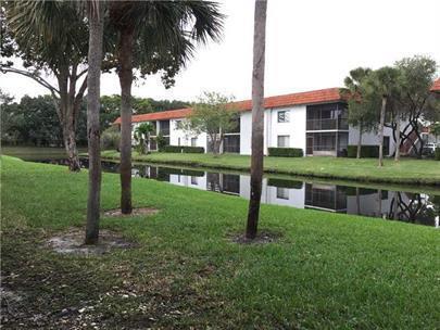 445 LAKEVIEW Drive # 3, Weston FL 33326 photo 4