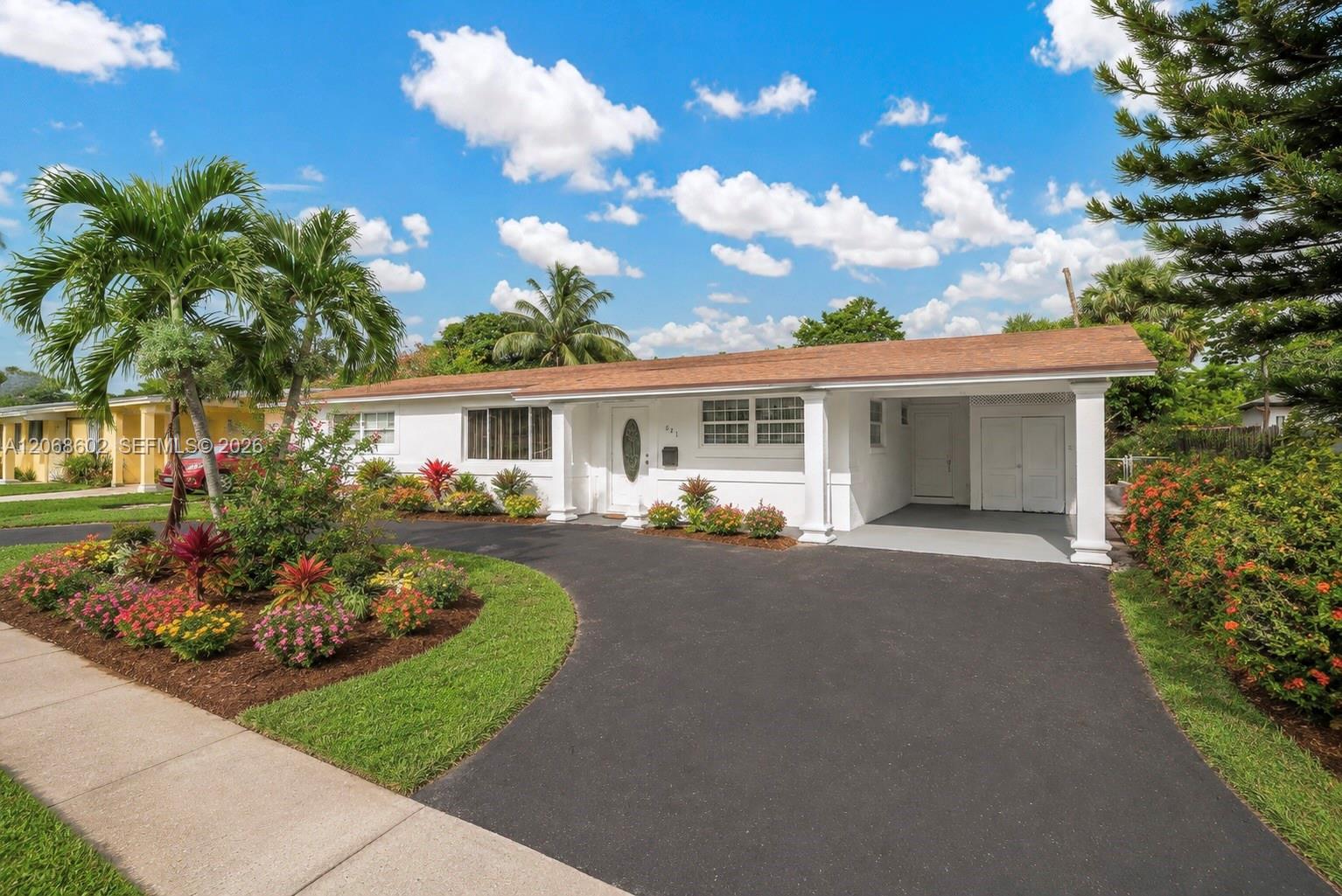 621 SW 30th Ave, Fort Lauderdale FL 33312 photo 2