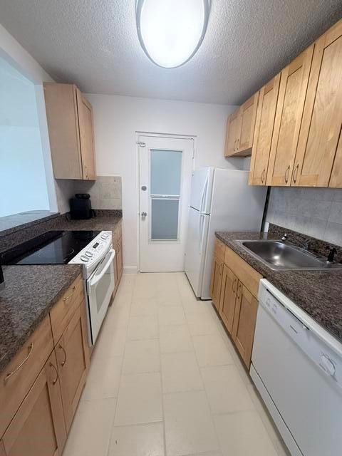 2555 NE 11TH Street # 402, Fort Lauderdale FL 33304 photo 5