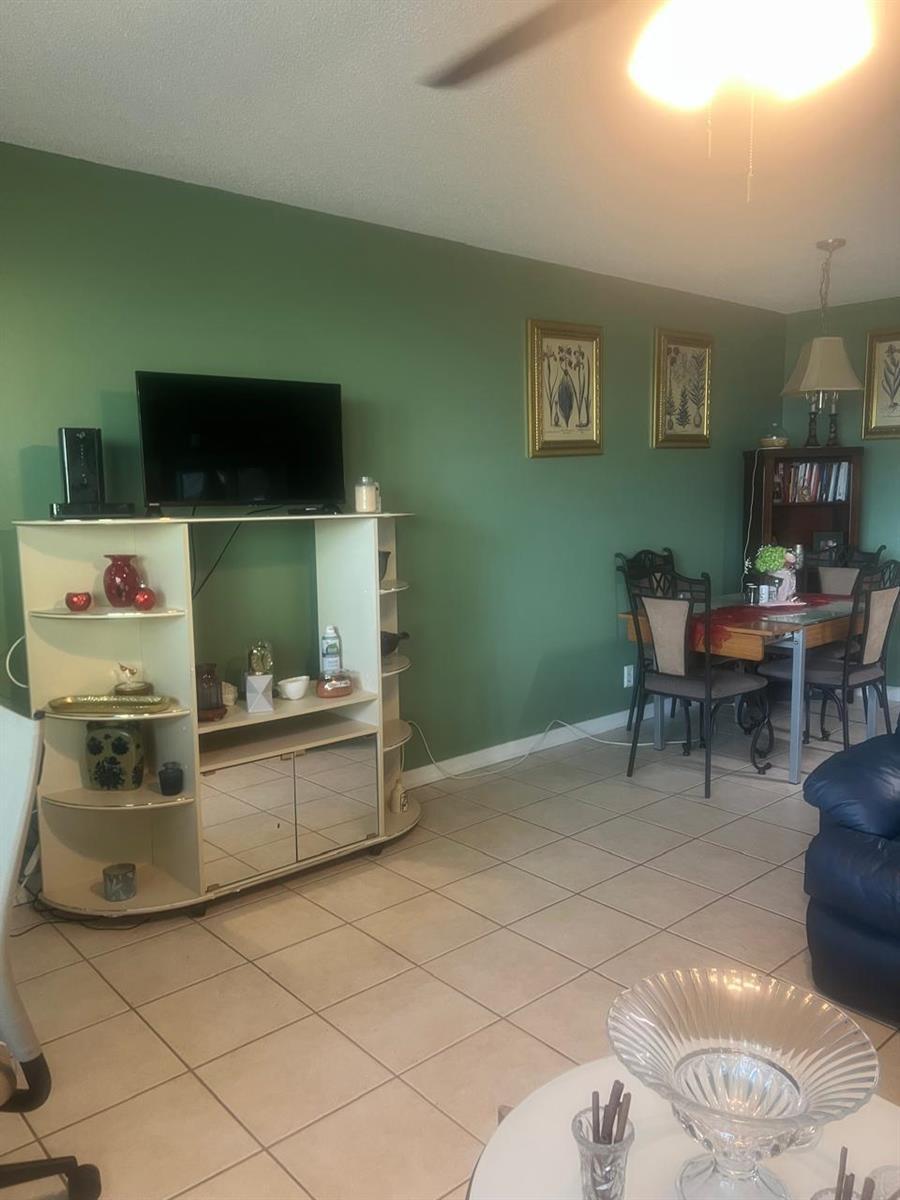 102 SHEFFIELD E # 102, West Palm Beach FL 33417 photo 5
