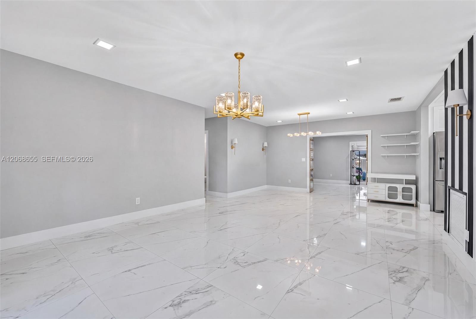 700 W 51st Pl, Hialeah FL 33012 photo 4