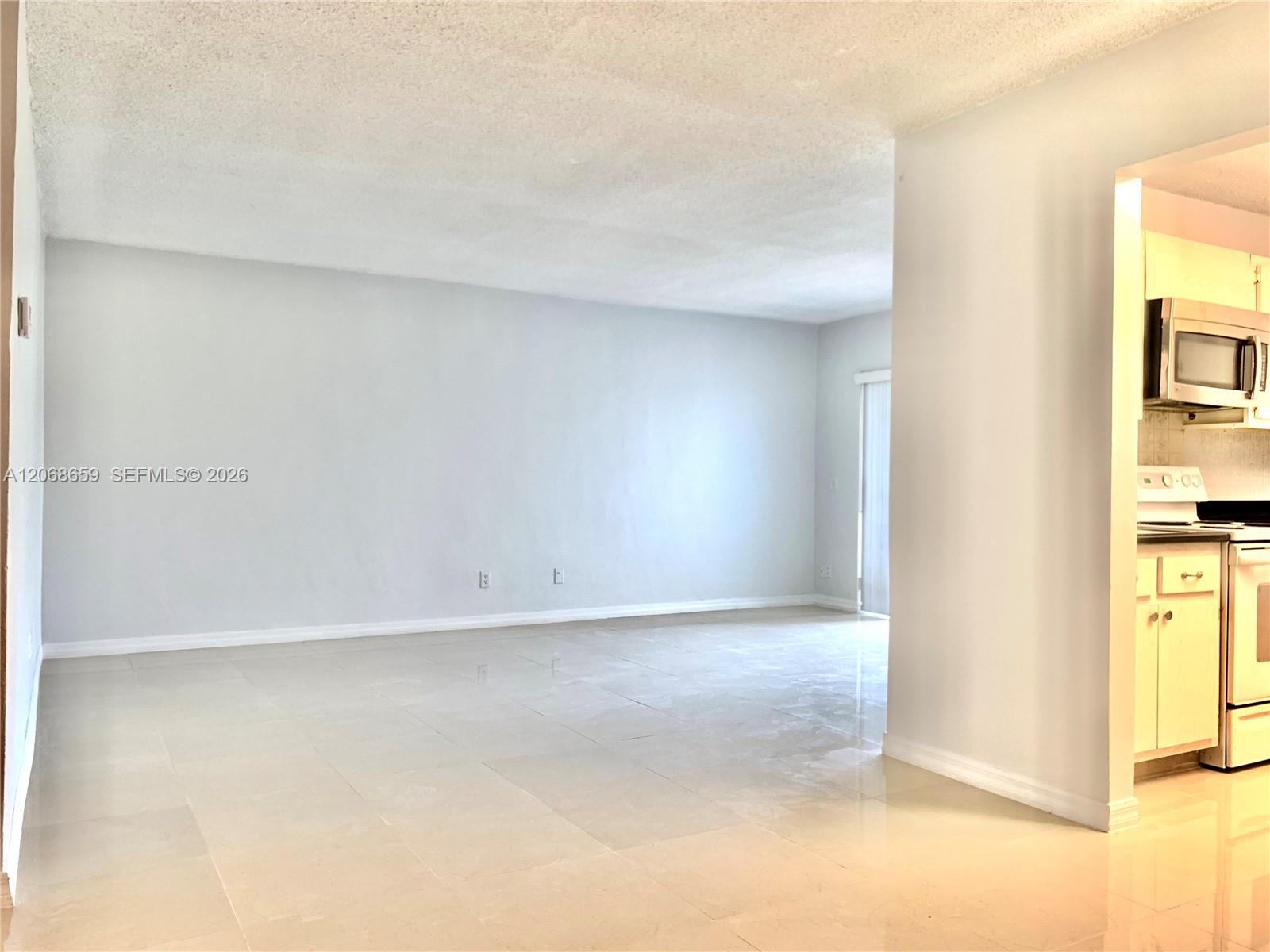 2491 SW 82nd Ave # 106, Davie FL 33324 photo 2