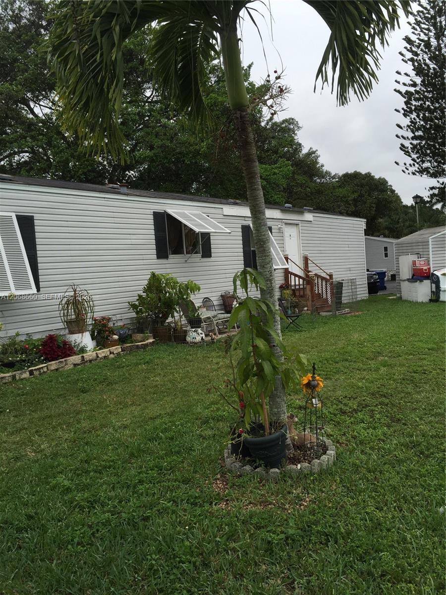 35250 SW 177th Ct unit 29, Homestead FL 33034 photo 2
