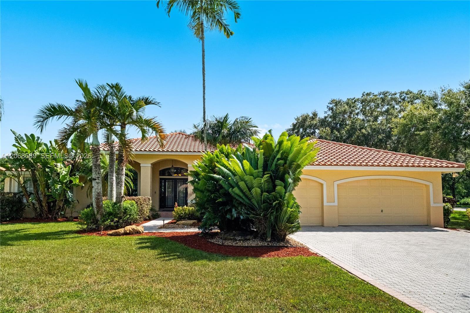 10660 SW 44th Ct, Davie FL 33328 photo 4
