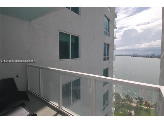 1900 N Bayshore Dr # 2405, Miami FL 33132 photo 2