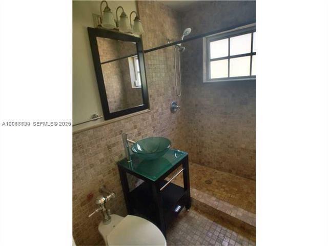 840 10th St # 9, Miami Beach FL 33139 photo 5