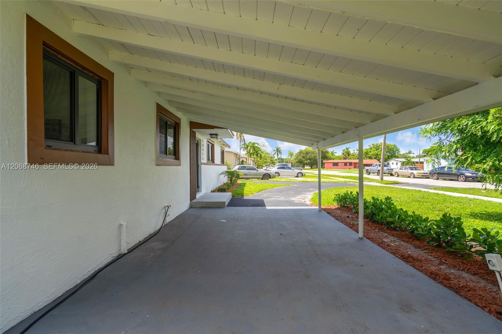 18425 NW 23rd Ave, Miami Gardens FL 33056 photo 4