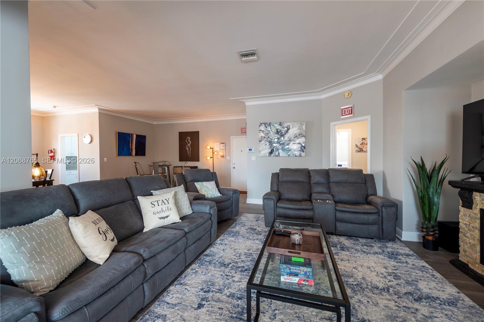 113 S 21st Ave # 113, Hollywood FL 33020 photo 2