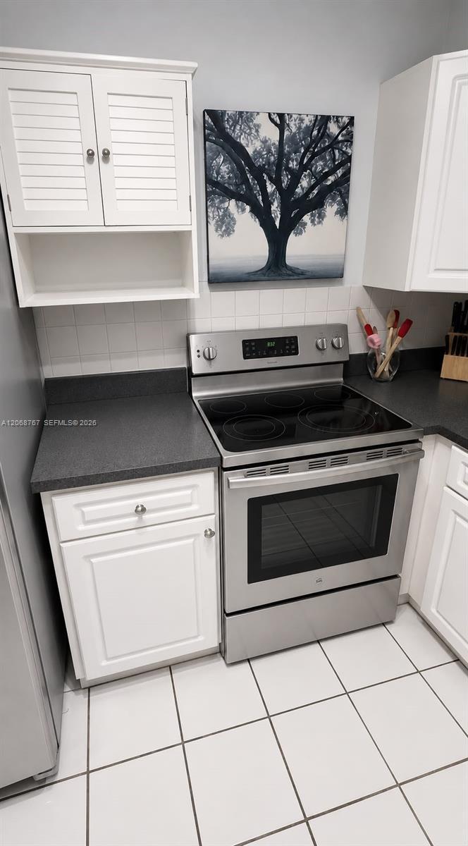 7552 Hispanola Ave, North Bay Village FL 33141 photo 4