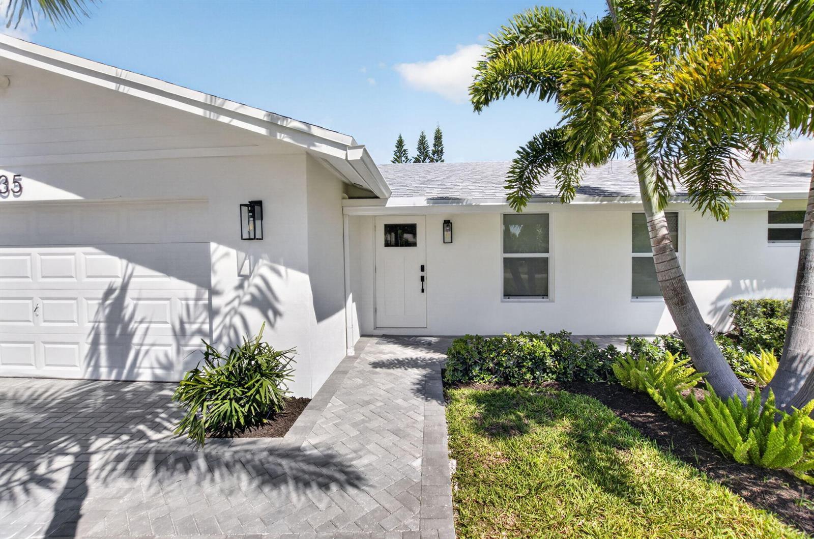 135 SE 28th Court, Boynton Beach FL 33435 photo 3