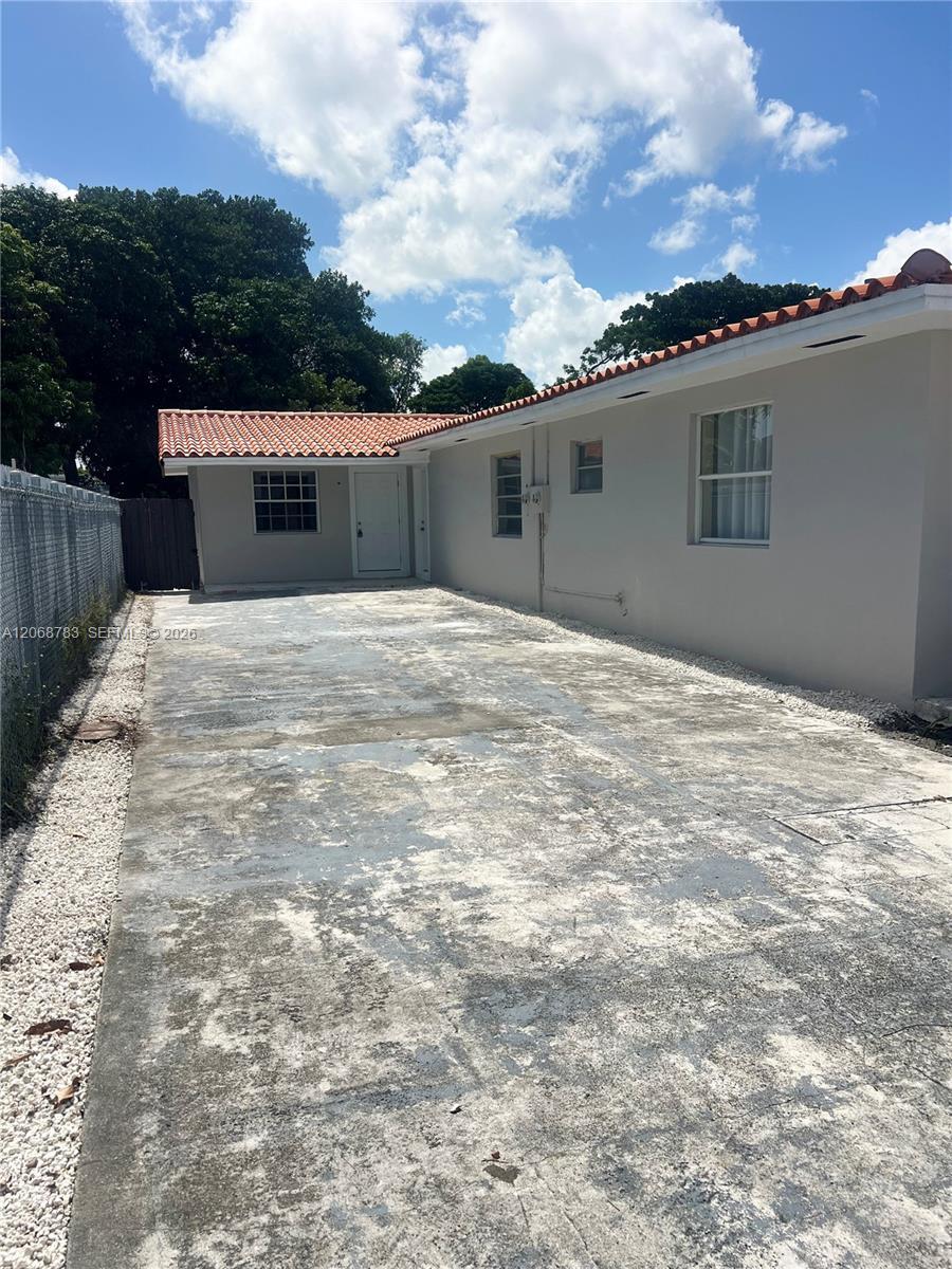1244 NW 32nd Pl # 1244, Miami FL 33125