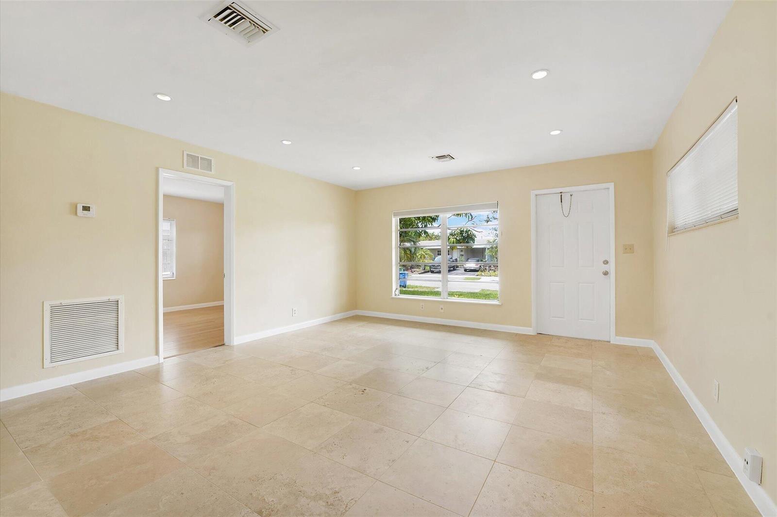 5432 NE 4th Terrace, Oakland Park FL 33334 photo 4