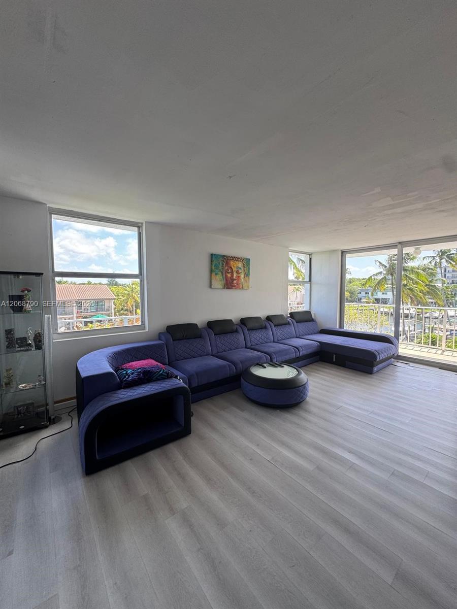 16570 NE 26th Ave # 3F, North Miami Beach FL 33160 photo 5