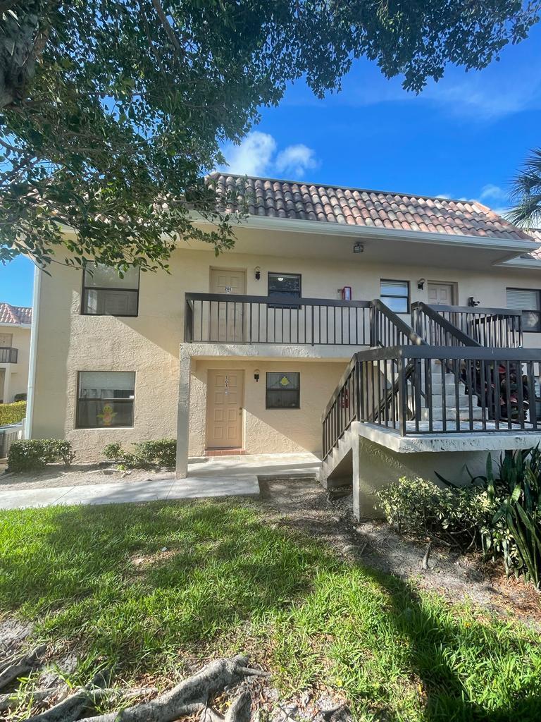 6844 PALMETTO Circle S # 201, Boca Raton FL 33433