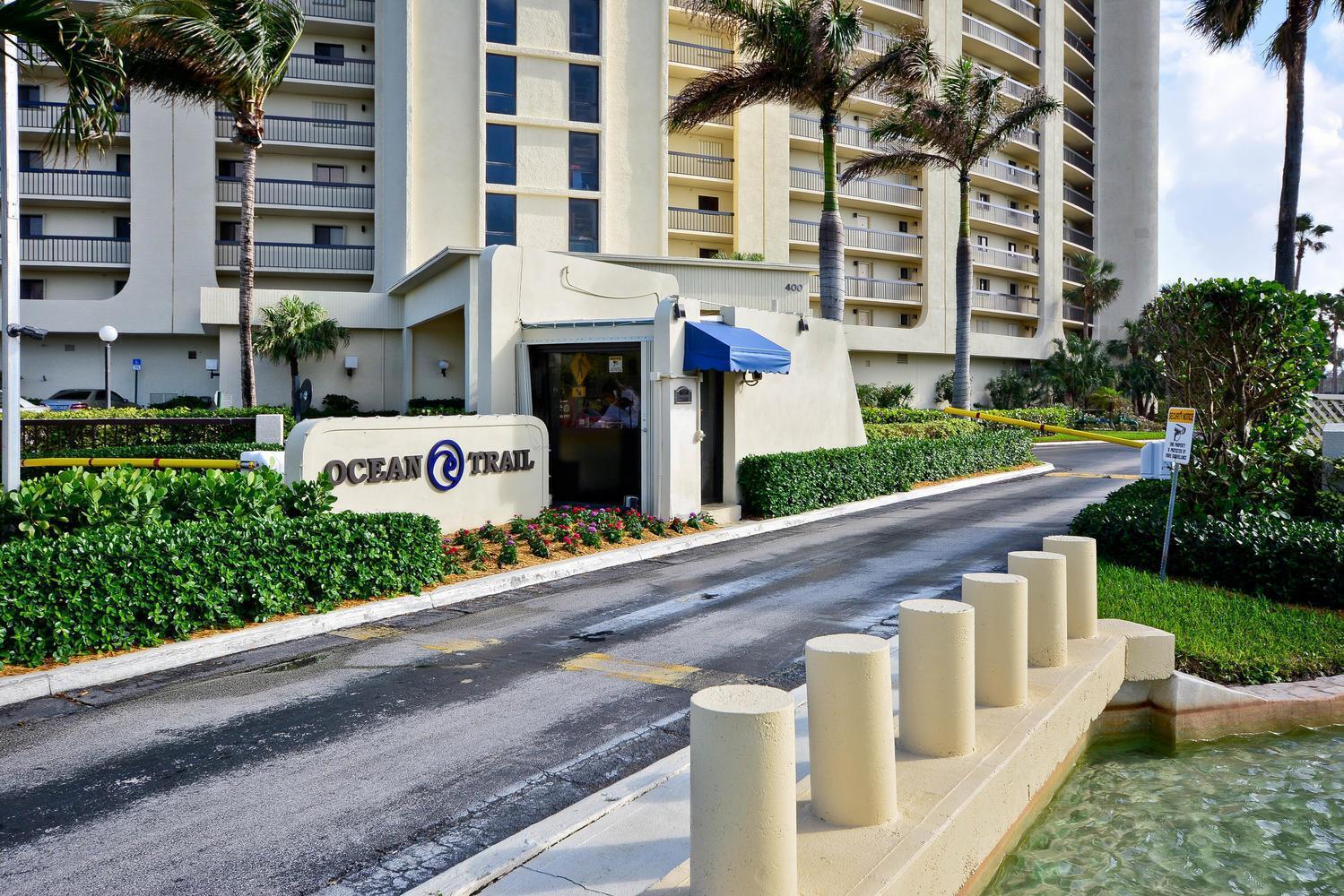 100 OCEAN TRAIL Way # 204, Jupiter FL 33477
