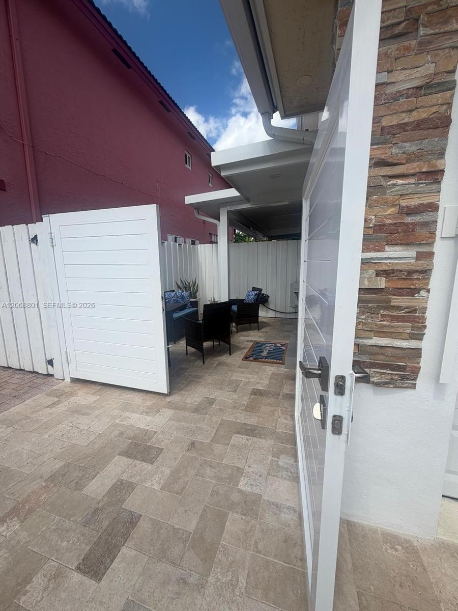 Miami, FL 33196 photo 5