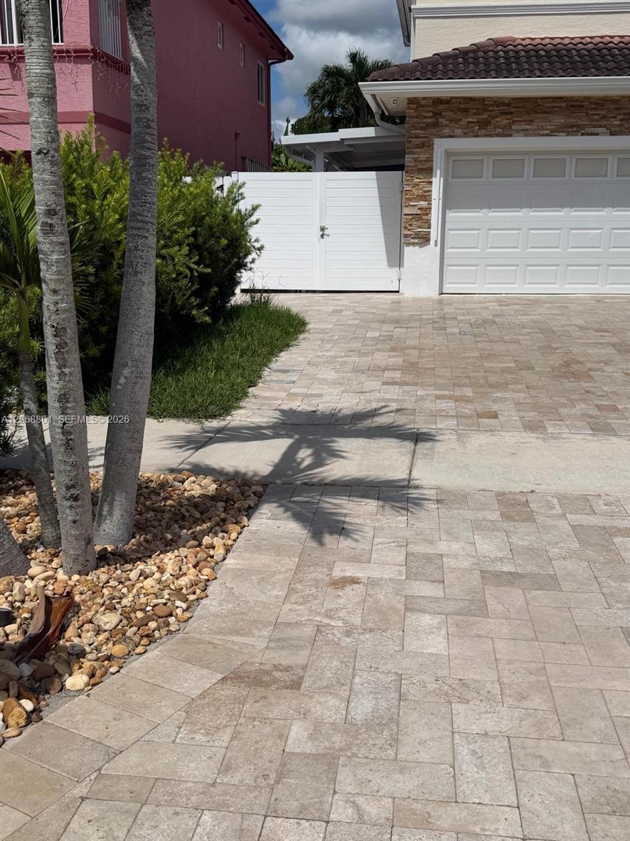 Miami, FL 33196 photo 4