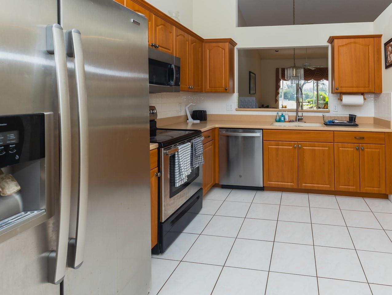 2491 Aragon Boulevard # 2, Sunrise FL 33322 photo 4