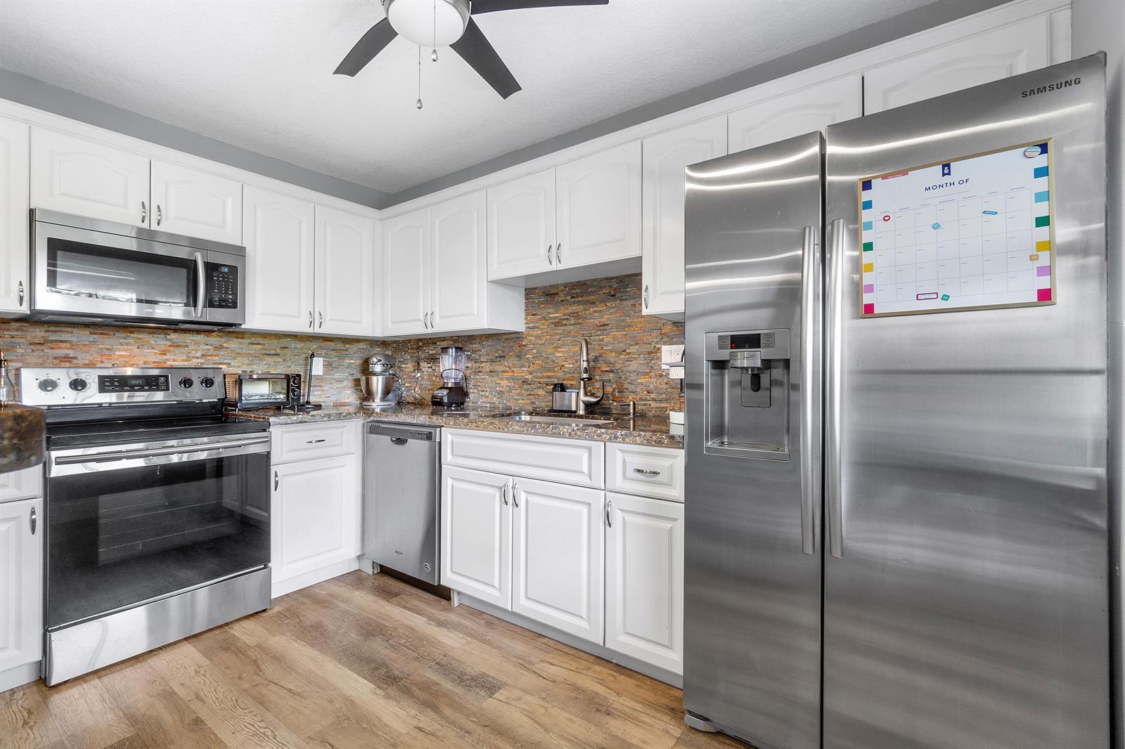 126 Sparrow Drive # 11B, Royal Palm Beach FL 33411 photo 3