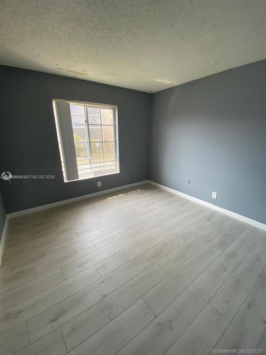 5241 Geneva Way # 203, Doral FL 33166 photo 2