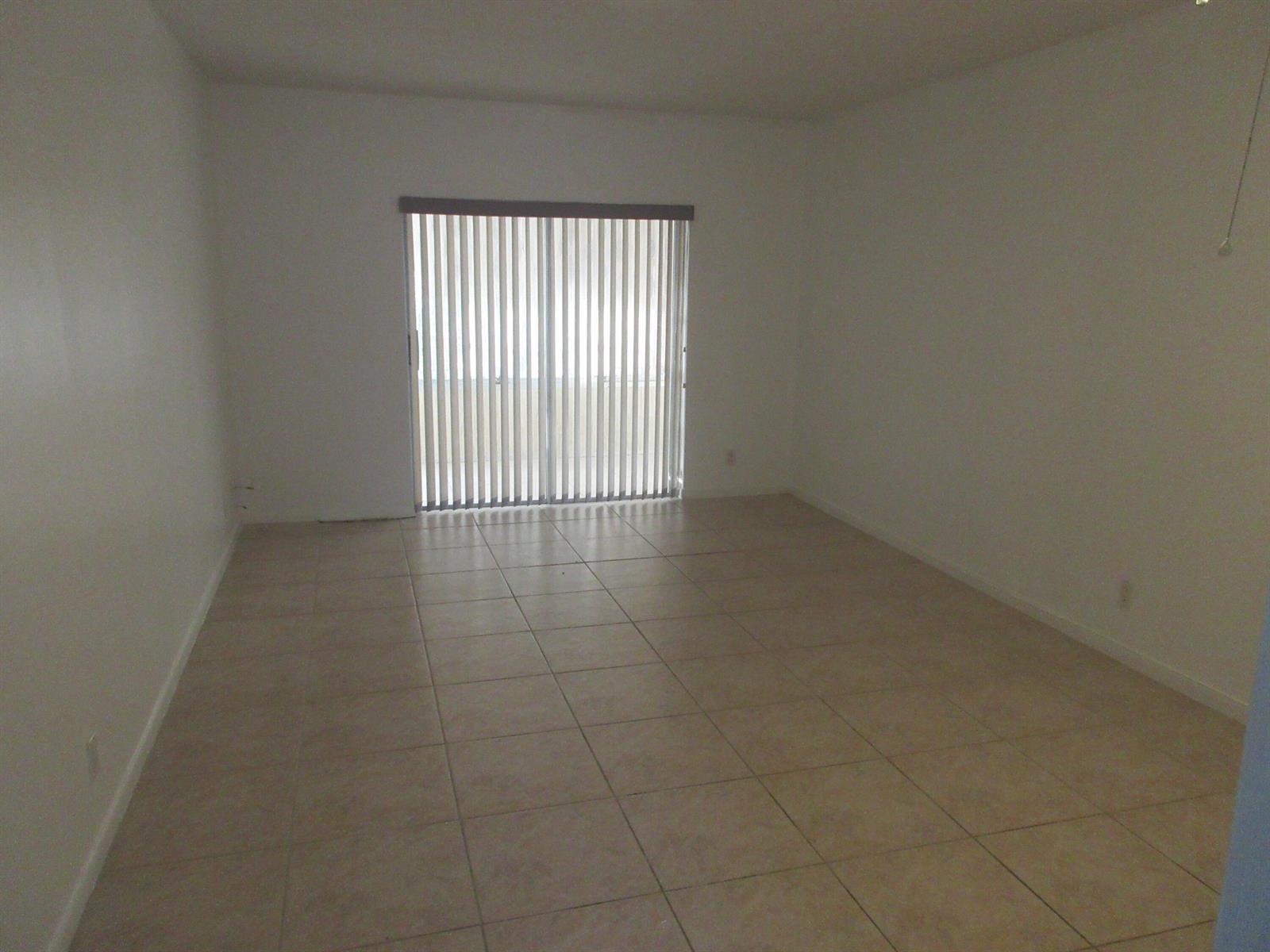1115 LAKE Terrace # 107, Boynton Beach FL 33426 photo 3