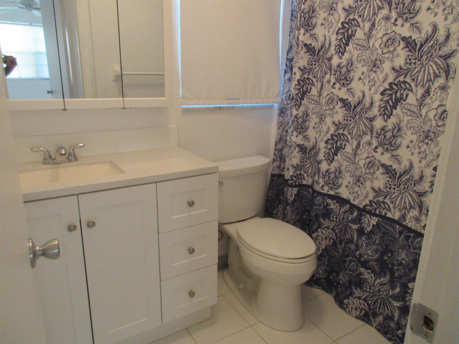 1115 LAKE Terrace # 107, Boynton Beach FL 33426 photo 5