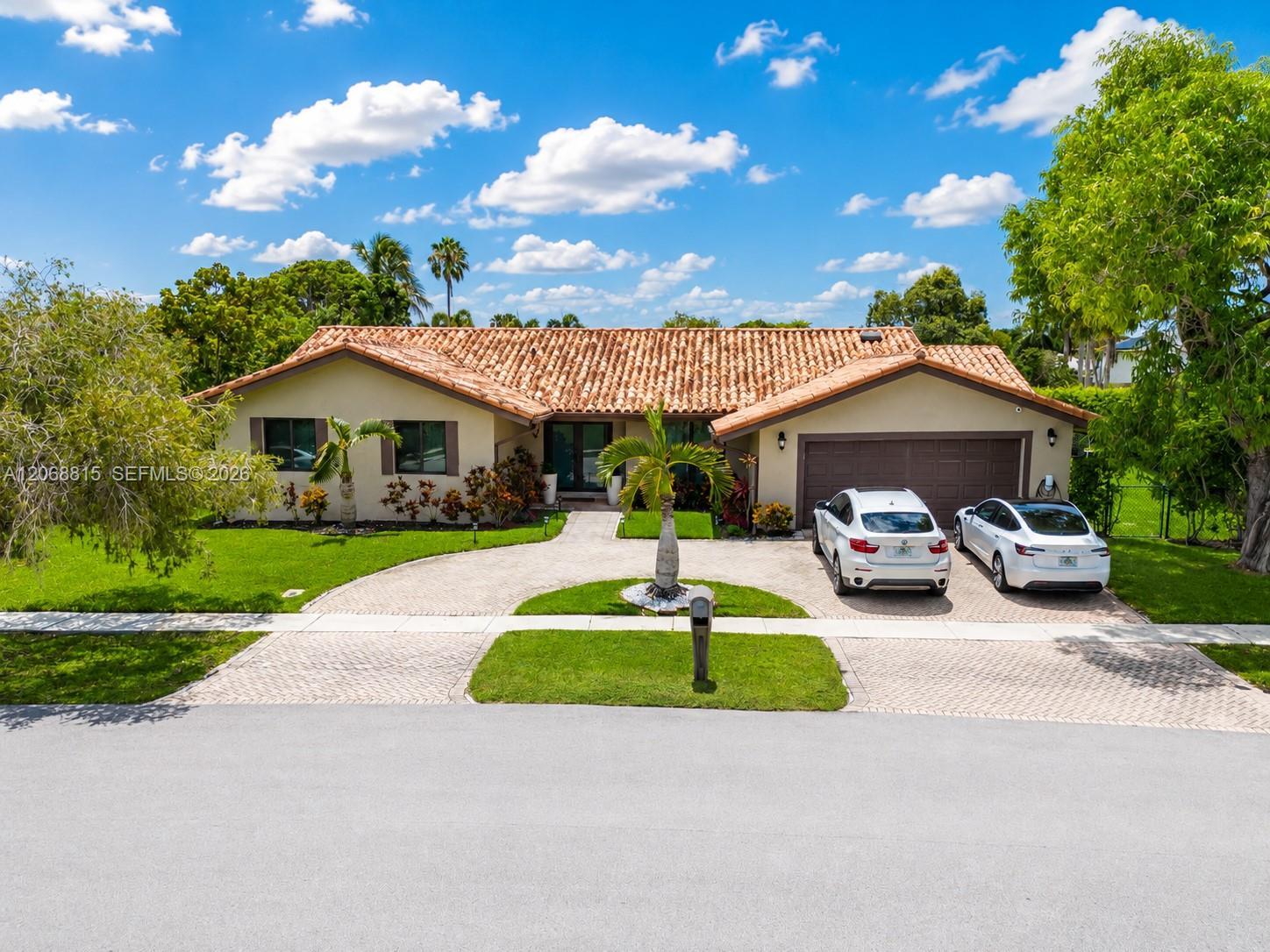 448 Sailboat Cir, Weston FL 33326
