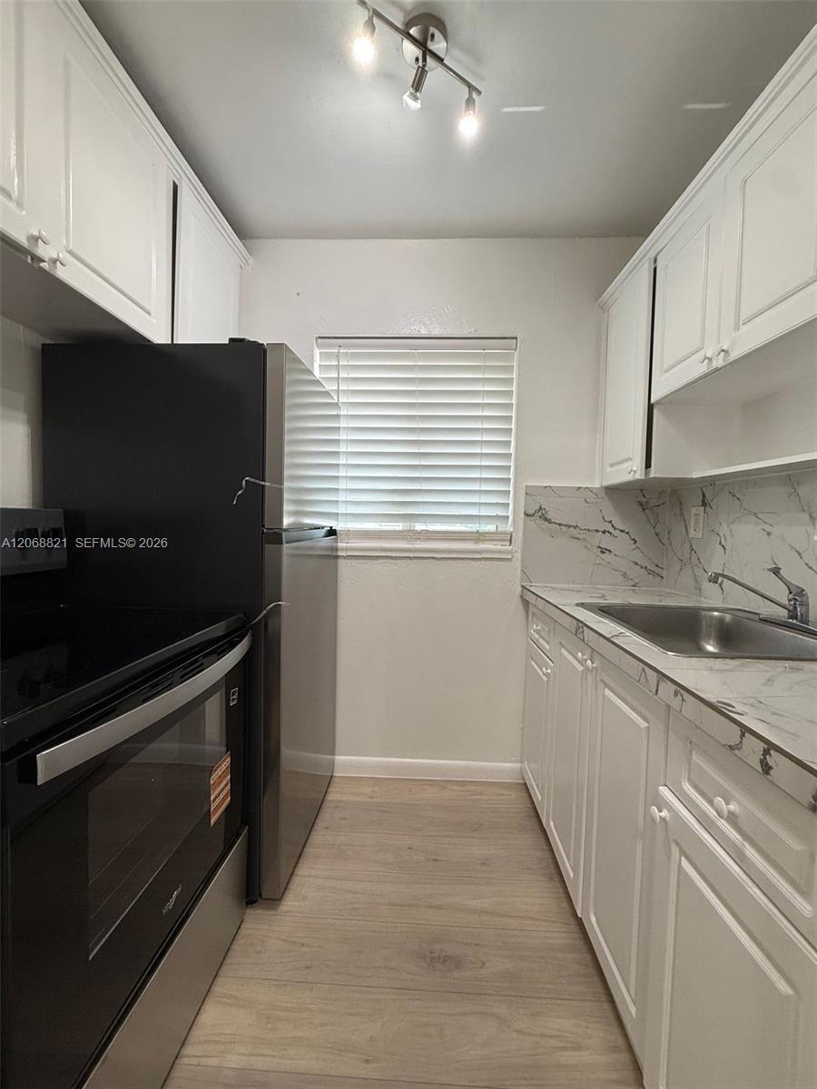 10 NW 77th St # 3, Miami FL 33150 photo 2